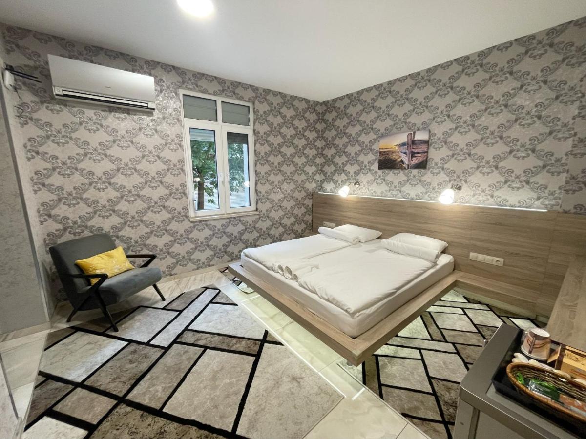 De Luxe Studio Burgas, City Center Zewnętrze zdjęcie